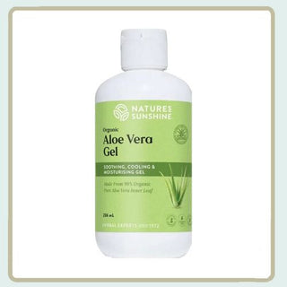 Aloe Vera Gel (8 fl. oz.)<br>Moisturizes & soothes dry skin
