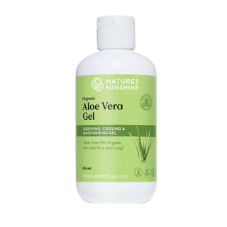 Aloe Vera Gel (8 fl. oz.)<br>Moisturizes & soothes dry skin